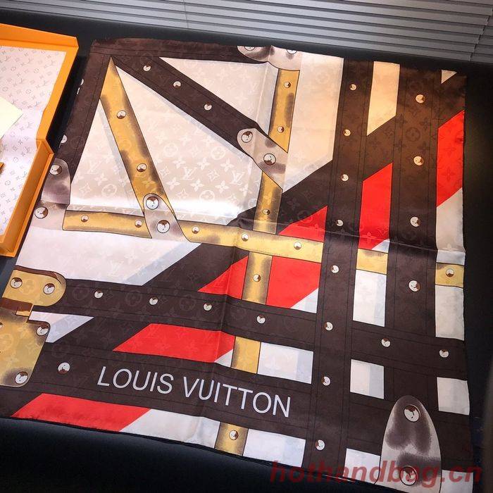 Louis Vuitton Scarf LVS00176